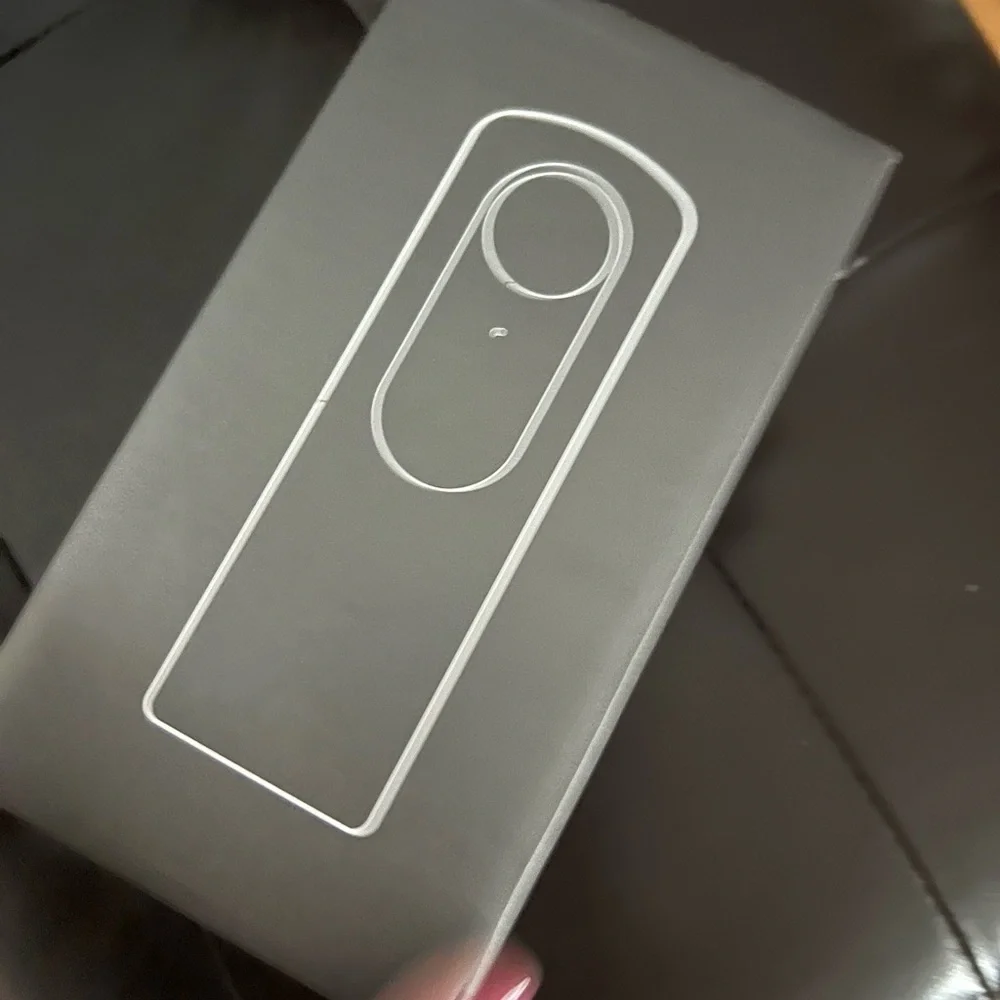Ricoh THETA V - camcorder- metallic grey. New Box has not been open